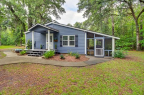 Bright Guyton Home with Private Yard and Hot Tub!